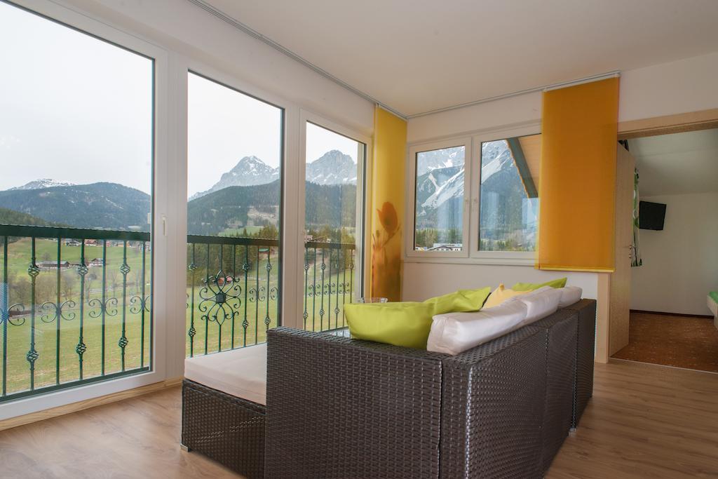 Apartment Oesterreich ラムサウ・アム・ダッハシュタイン エクステリア 写真